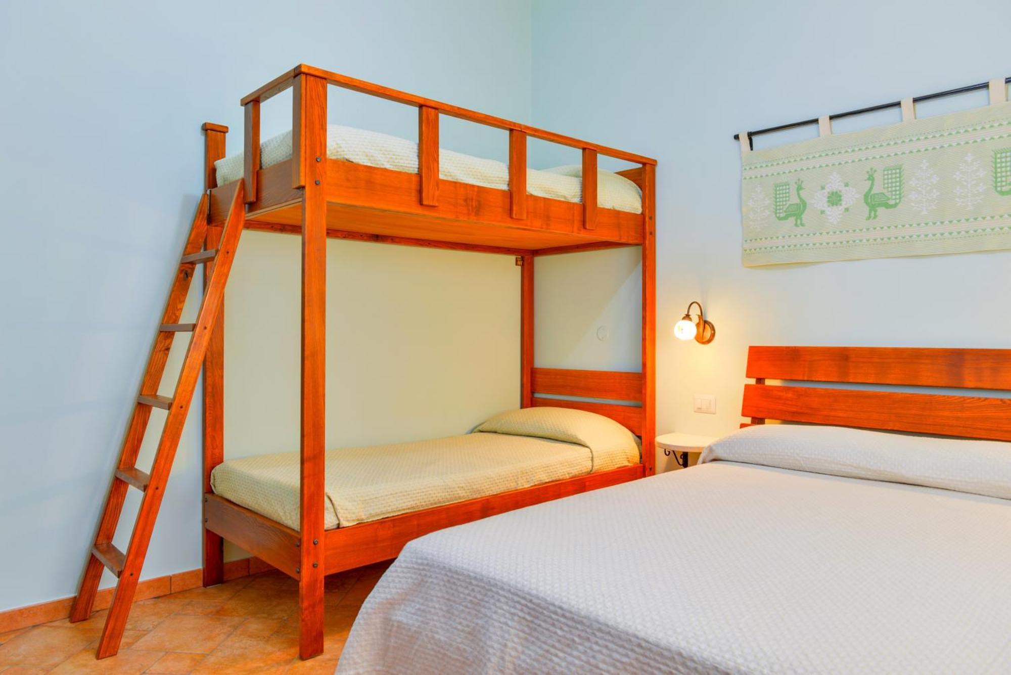 サンタ・マリア・ラ・パルマ Nuraghe Bianco Bed & Breakfast エクステリア 写真