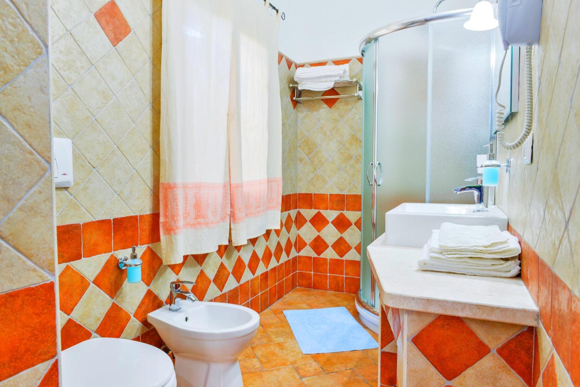 サンタ・マリア・ラ・パルマ Nuraghe Bianco Bed & Breakfast エクステリア 写真